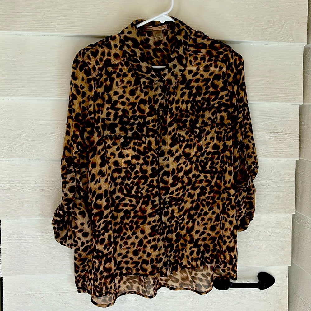 Love 21 Animal Print blouse with roll up sleeve cuff